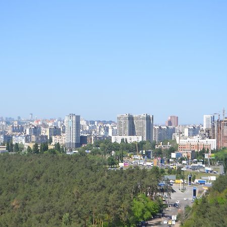 Apartments Kyiv Exterior foto